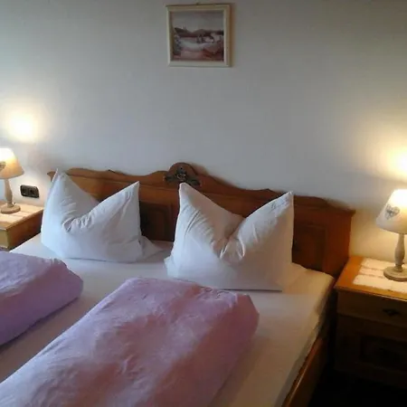 Gæstehus Waldblick 3*